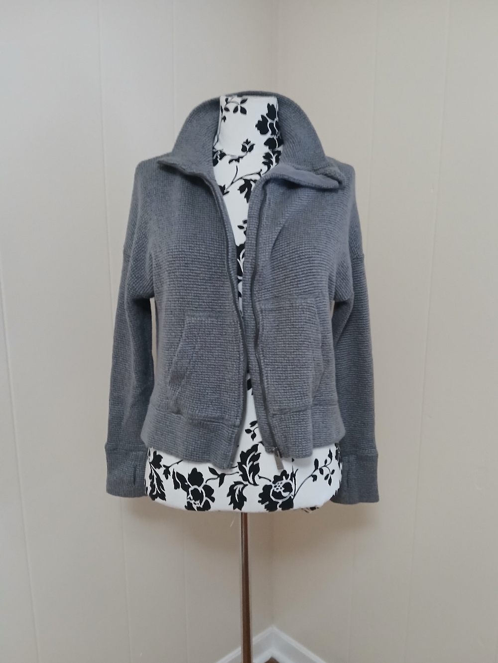 Sweaty Betty Knit Zip Cardigan - Gray - Picture 4 of 6